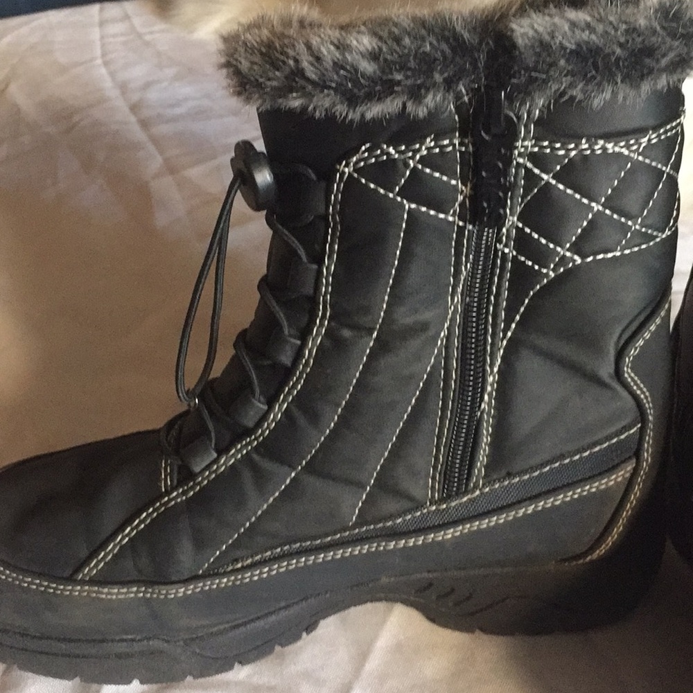 Totes boots - Picture 6 of 8